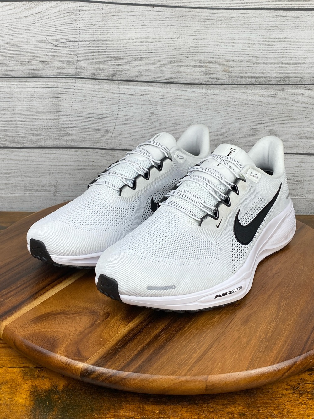 Nike Air Zoom Pegasus 41 Wide TB White Black Running Shoe HF1537-100 Men’s 13 - Picture 2 of 12
